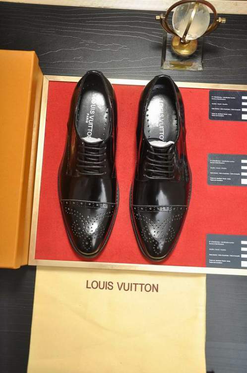 Picture of Louis Vuitton Shoes _SKULVsz38-45hnh072014619